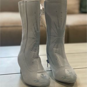 DISNEY ELSA BOOTS ❄️